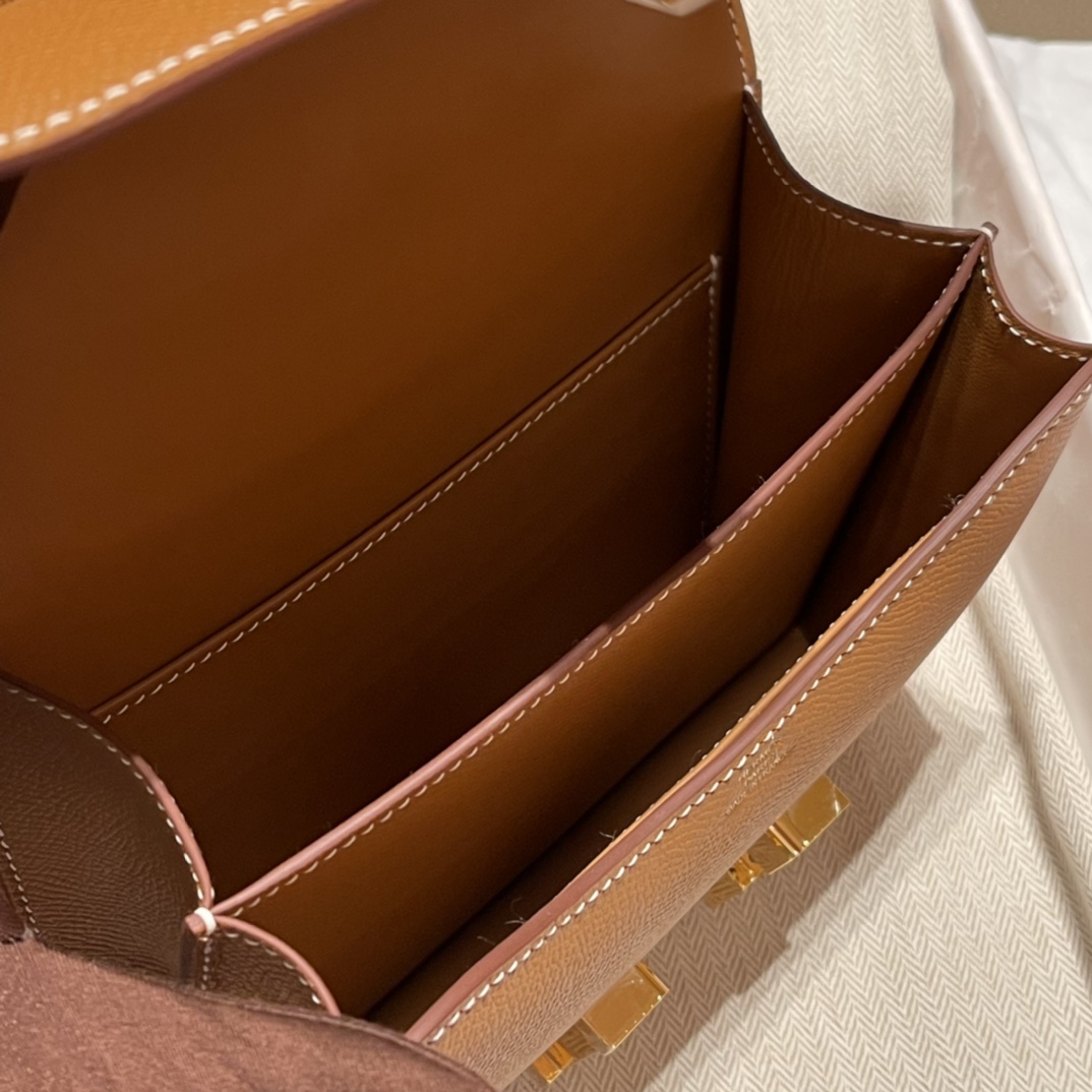 에르메스 콘스탄스18 골드브라운 금장 앱송